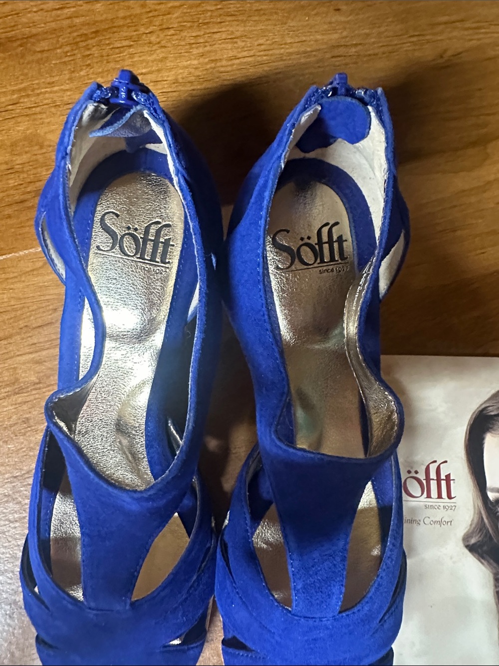 Sofft Blue Suede Wedge Sandals size 8 - Picture 2 of 6